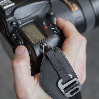 Фотографія - Кистьовий ремінь для камери Peak Design Clutch (CL-3)