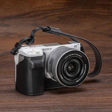 Чохол SmallRig Half Case with Wrist Strap Sony ZV-E10 II (4777)