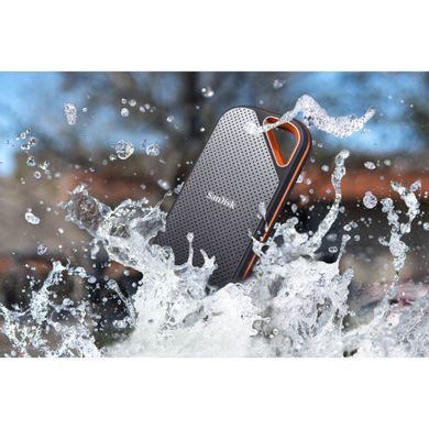 Фотографія - SanDisk Extreme PRO V2 (SDSSDE81)
