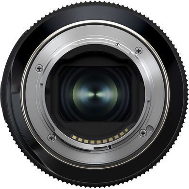 Фотография - Tamron 35-100mm f/2.8 Di III VXD (Sony E)