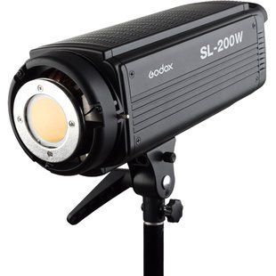 Фотографія - Постійне світло Godox SL-200W