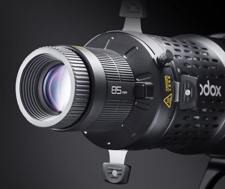 Фотография - Проекционная насадка Godox BLP для LED-моноблоков