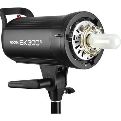 Фотография - Набор студийного света Godox SK300II-E