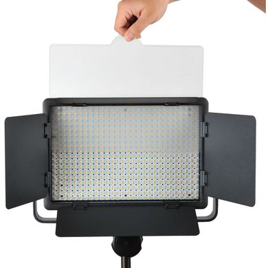 Фотографія - Постійне світло Godox LED-500W