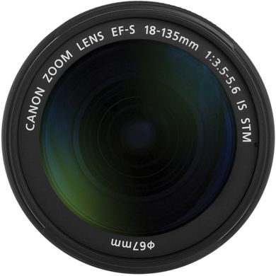 Фотографія - Canon EF-S 18-135mm f / 3.5-5.6 IS STM