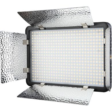 Фотографія - Постійне світло Godox LED500LR-W